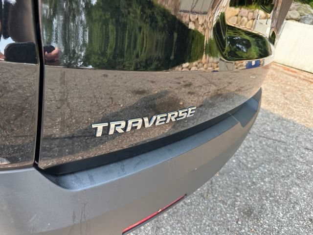Used 2023 Chevrolet Traverse LS w/ Safety Package FWD image 25