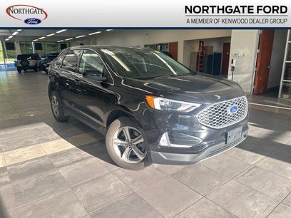 Used 2024 Ford Edge SEL w/ Convenience Package