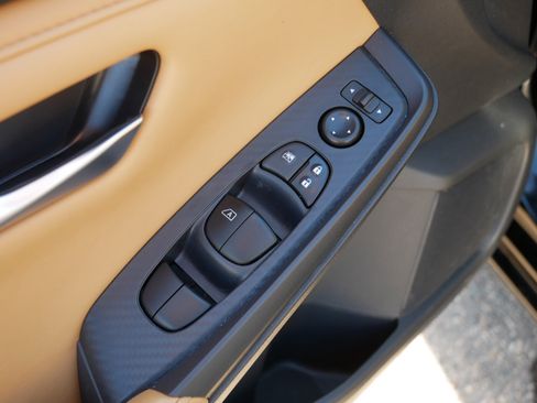 Certified 2023 Nissan Sentra SV w/ SV Premium Package image 19