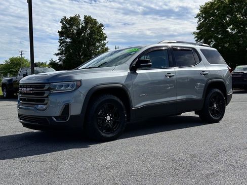 Used 2023 GMC Acadia AT4 w/ Technology Package AWD/4WD image 2