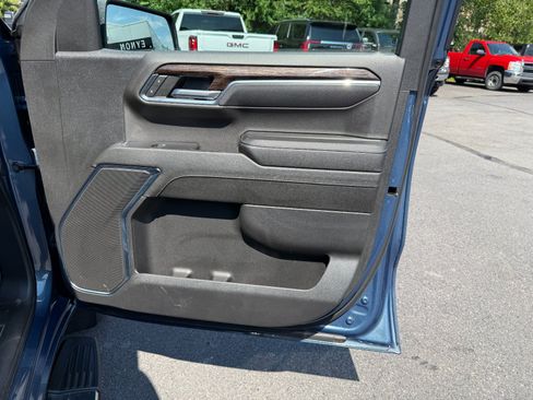 Used 2024 GMC Sierra 1500 SLE AWD/4WD image 23