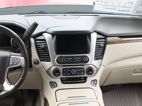 Used 2020 GMC Yukon Denali w/ Denali Ultimate Package AWD/4WD image 27