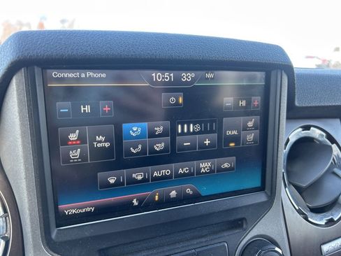 Used 2016 Ford F250 Lariat w/ Lariat Ultimate Package image 19