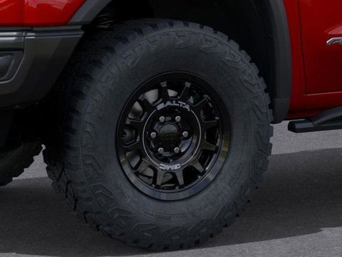 New 2026 GMC Sierra 1500 AT4X image 9