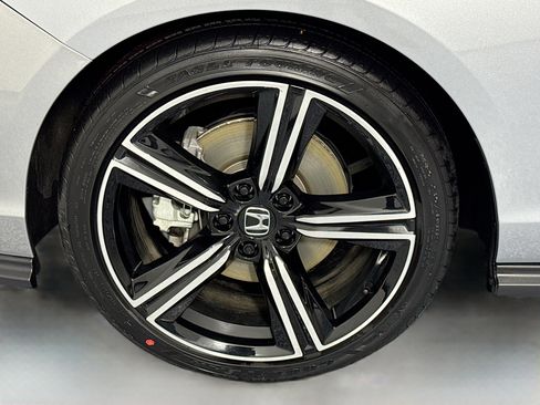 Certified 2023 Honda Accord Sport image 29