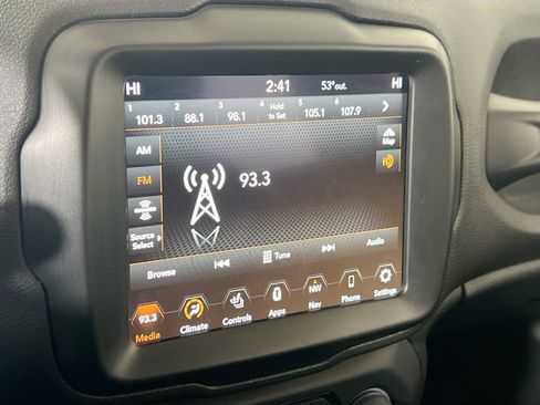 Used 2022 Jeep Renegade Latitude w/ Convenience Group image 15