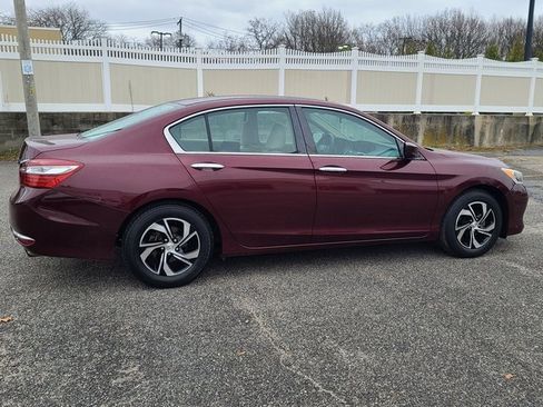 Used 2016 Honda Accord LX image 5