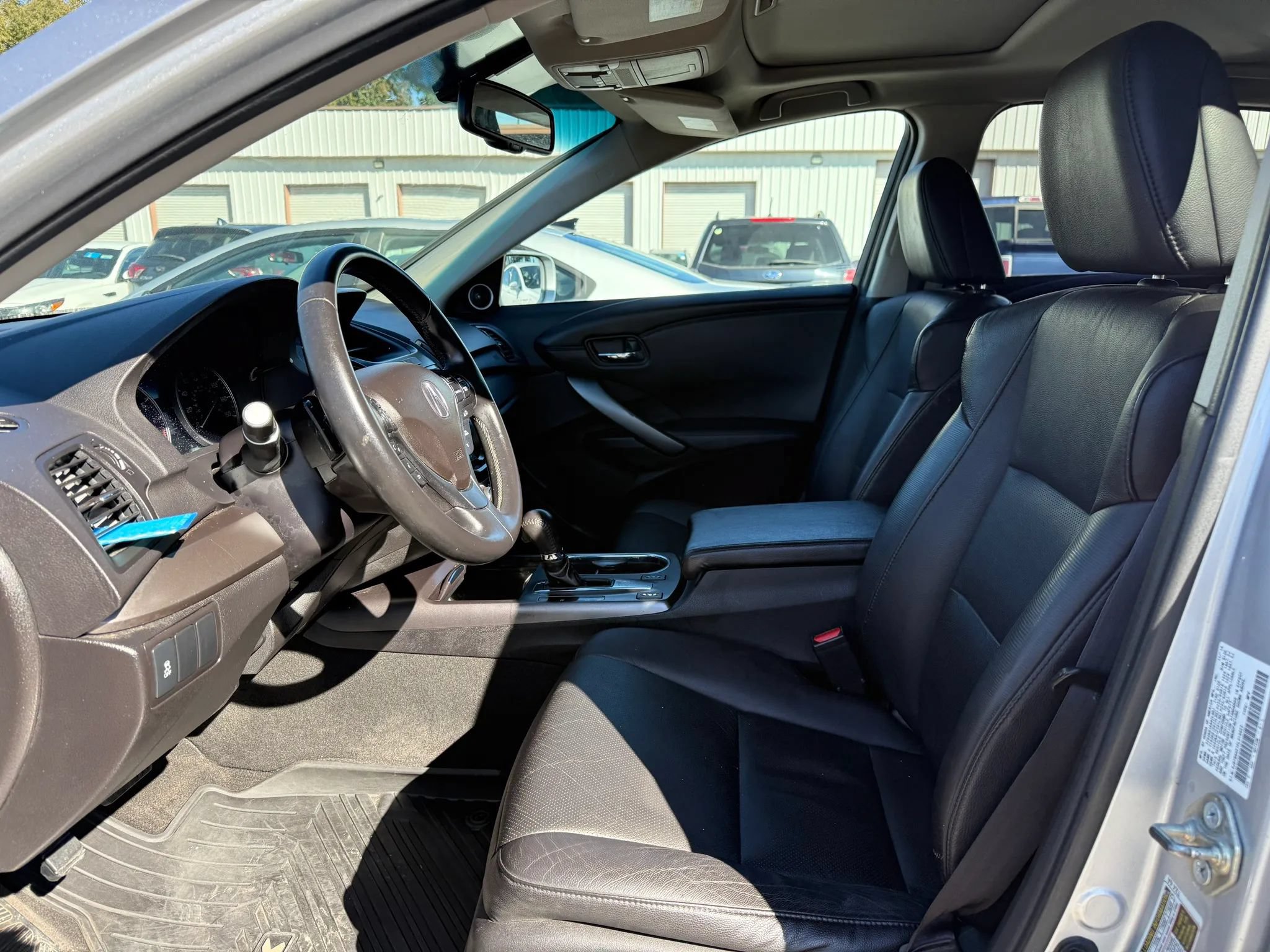 Used 2015 Acura RDX AWD image 2