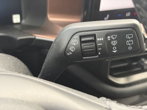 Used 2025 Ford Bronco Sport Outer Banks w/ Outer Banks Tech Package+ AWD/4WD image 28