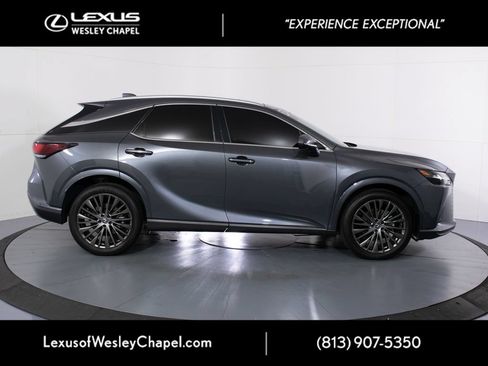 Used 2024 Lexus RX 350 FWD image 2