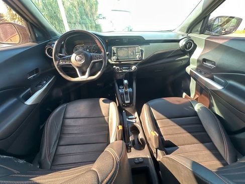 Used 2019 Nissan Kicks SR w/ SR Premium Package image 24