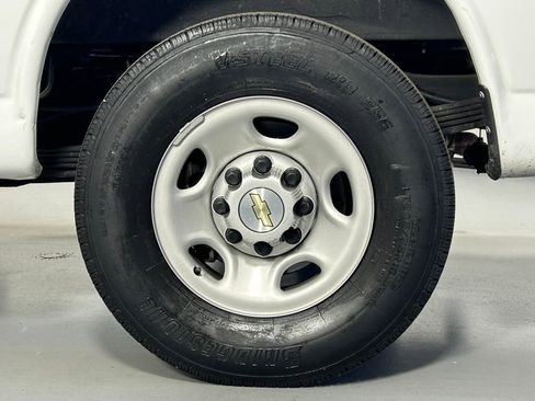 Used 2023 Chevrolet Express 3500 LS RWD image 33