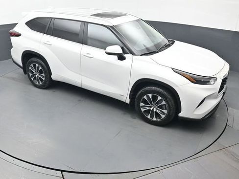 Certified 2026 Toyota Highlander XLE AWD/4WD image 47