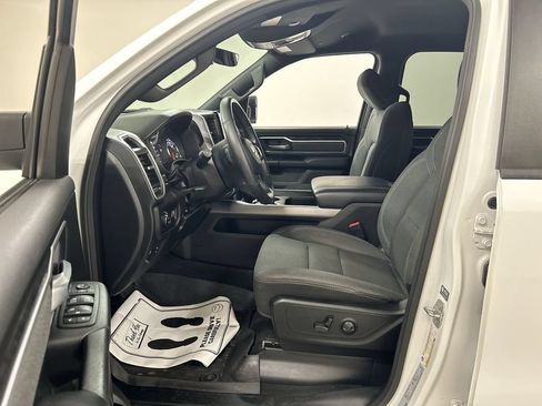 Used 2023 RAM 1500 Big Horn AWD/4WD image 9