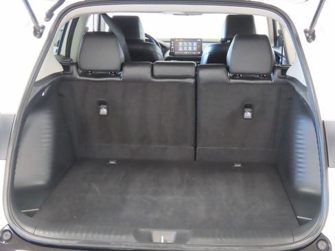 Used 2025 Honda HR-V EX-L image 16