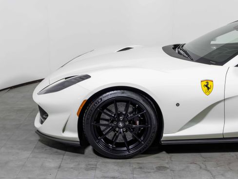 Used 2021 Ferrari 812 GTS image 20