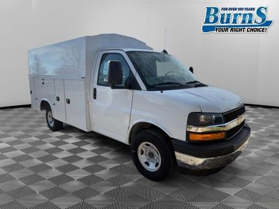 New 2025 Chevrolet Express 3500 w/ Power Convenience Package