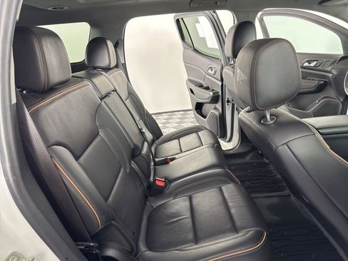 Used 2022 GMC Acadia AT4 w/ GMC Pro Grade Package AWD/4WD image 39