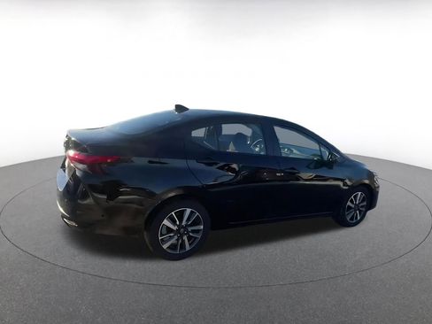 Used 2025 Nissan Versa SV image 14