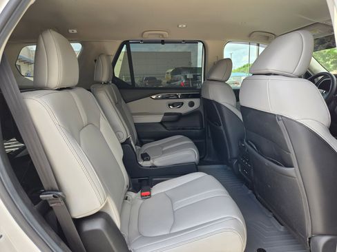 Used 2024 Honda Pilot EX-L image 25