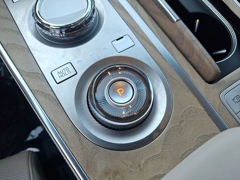 Used 2024 Genesis GV80 3.5T w/ Prestige Package image 12