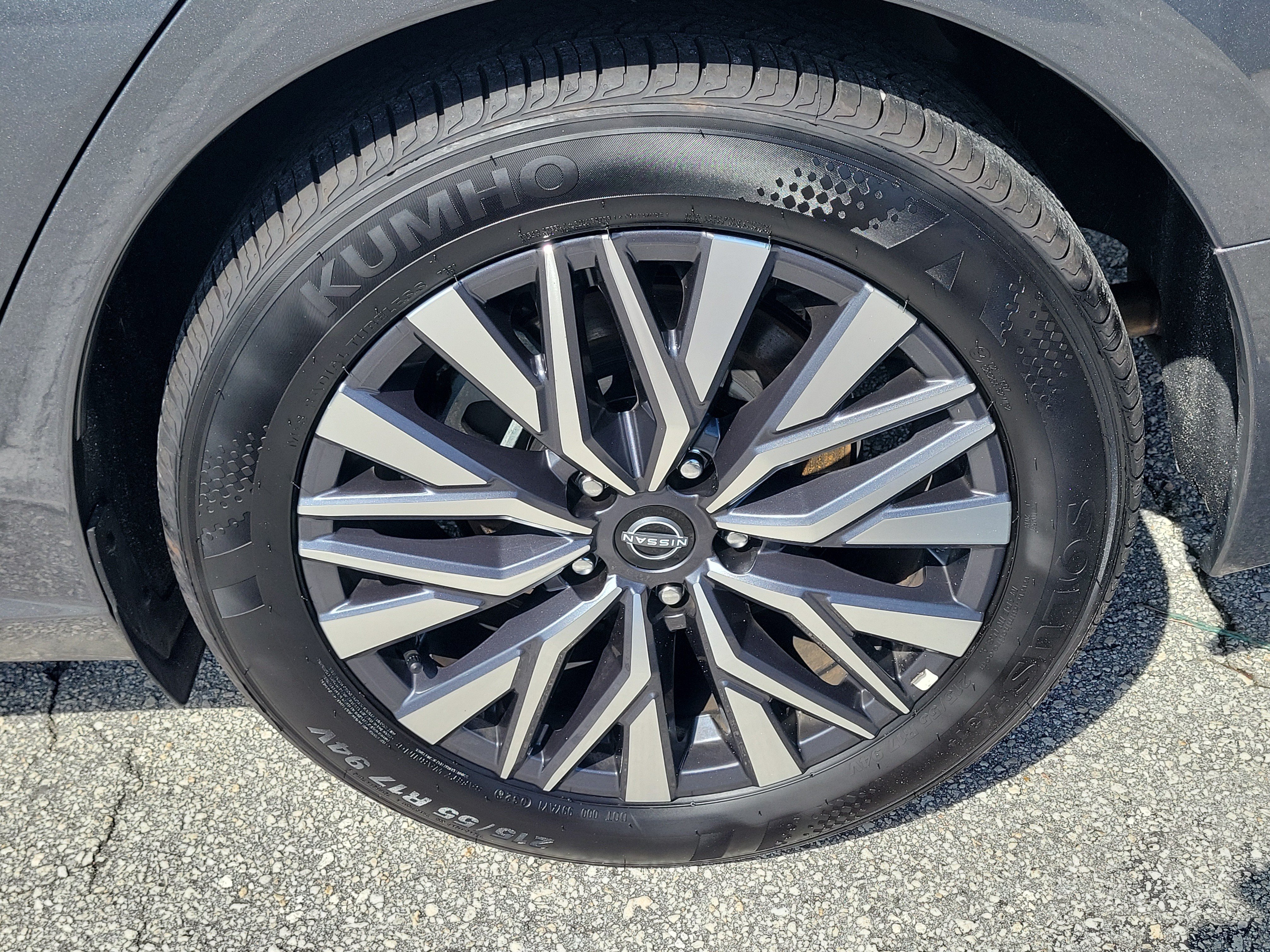 Certified 2026 Nissan Altima 2.5 SV FWD image 9