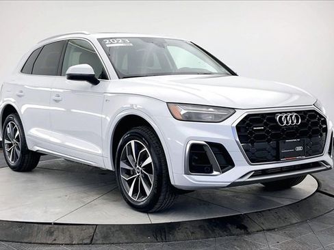 Certified 2023 Audi Q5 2.0T Premium Plus w/ Premium Plus Package image 1