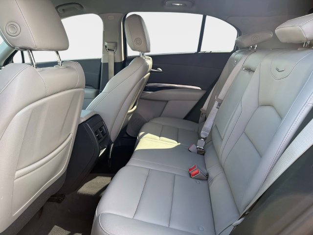 Used 2021 Cadillac XT4 Luxury FWD image 12