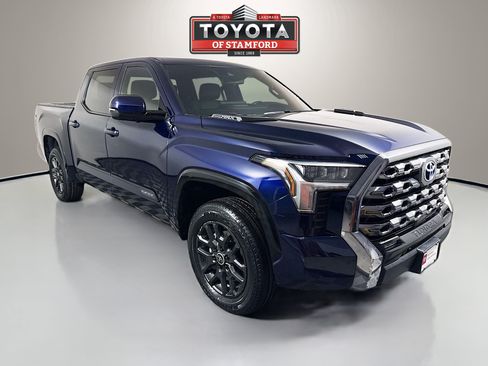 Certified 2024 Toyota Tundra Platinum AWD/4WD image 1