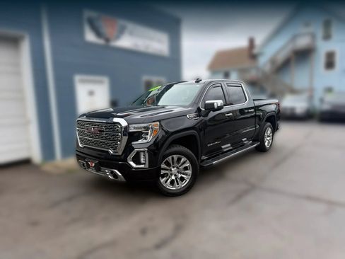 Used 2019 GMC Sierra 1500 Denali w/ Driver Alert Package II AWD/4WD image 1