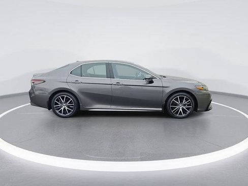 Certified 2023 Toyota Camry SE image 11