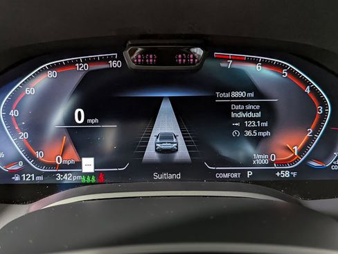 Used 2025 BMW 840i xDrive image 30