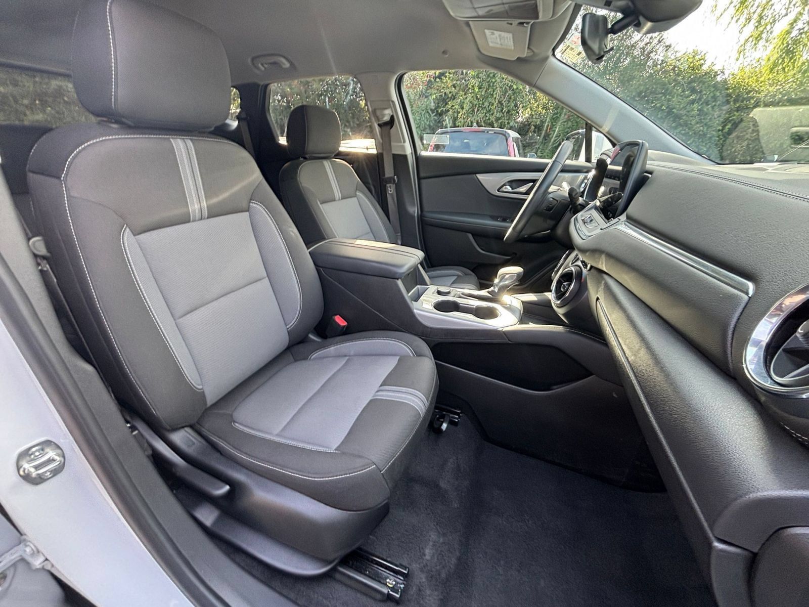 Used 2026 Chevrolet Blazer LT FWD image 35