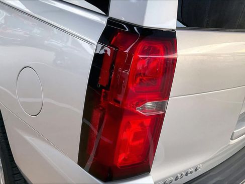 Used 2019 Chevrolet Tahoe LS RWD image 27