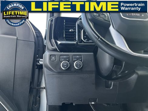 Used 2025 GMC Sierra 1500 Elevation image 19