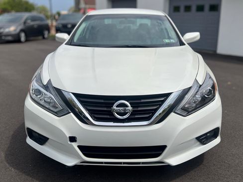 Used 2018 Nissan Altima 2.5 SV FWD image 3