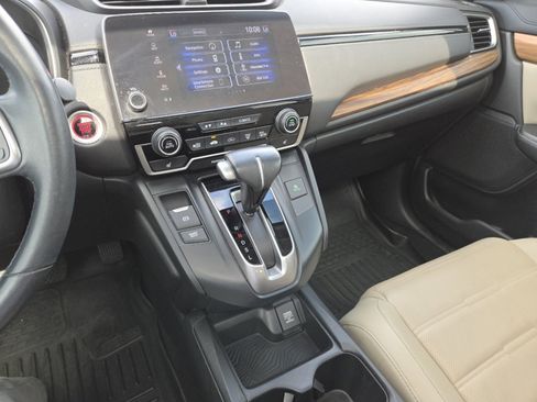 Used 2017 Honda CR-V Touring image 31