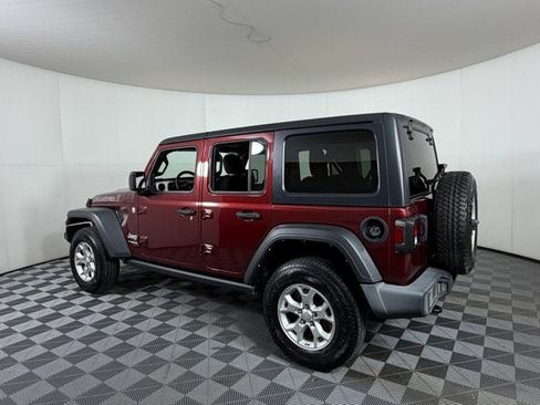 Used 2021 Jeep Wrangler Unlimited Sport AWD/4WD image 3