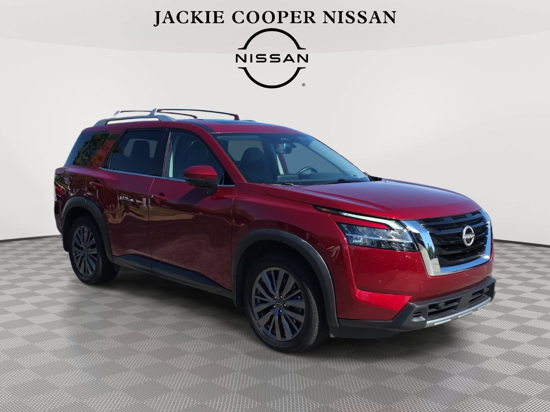 Used 2023 Nissan Pathfinder SL w/ SL Premium Package AWD/4WD image 3