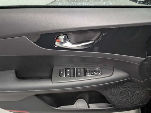 Certified 2023 Kia Forte GT-Line w/ GT-Line Premium Package FWD image 41