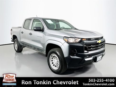 Used 2023 Chevrolet Colorado W/T image 1