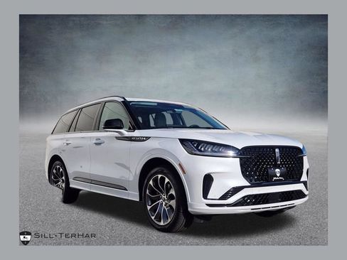 New 2026 Lincoln Aviator AWD image 1