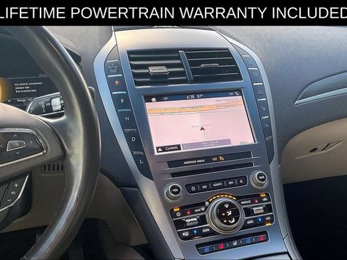 Used 2019 Lincoln MKZ Reserve FWD image 8