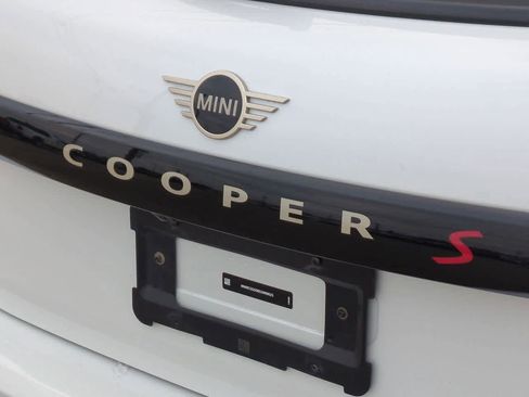 Used 2025 MINI Cooper S image 11