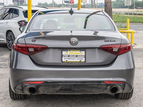 Used 2021 Alfa Romeo Giulia Sprint w/ Nero Edizione RWD image 6