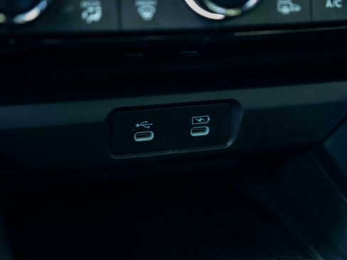 Used 2023 Honda Accord EX-L image 34