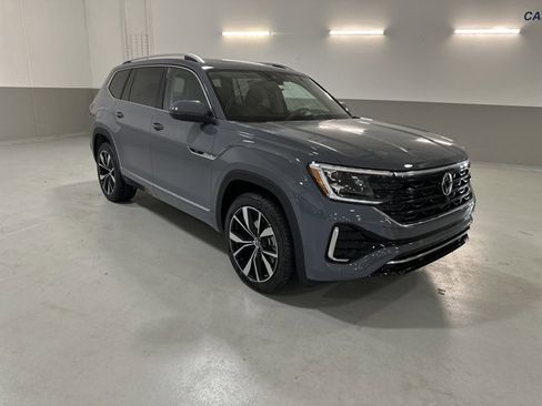 New 2026 Volkswagen Atlas SEL Premium R-Line AWD/4WD image 4