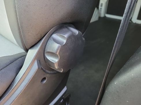Used 2025 RAM ProMaster 2500 w/ Convenience Group FWD image 14