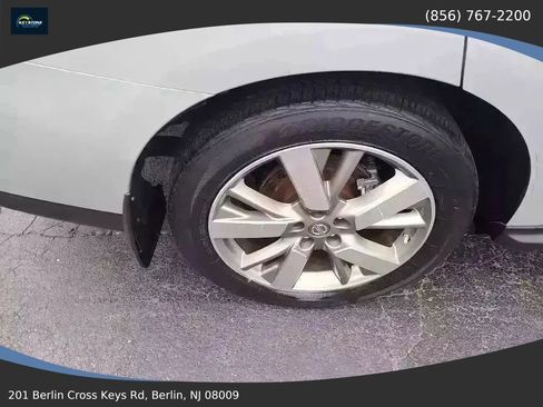 Used 2014 Nissan Pathfinder Platinum w/ Cargo Package image 12