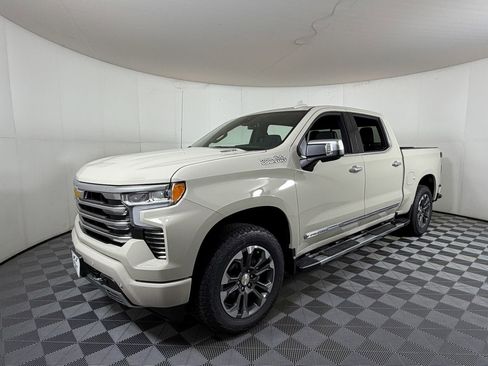 New 2026 Chevrolet Silverado 1500 High Country w/ Max Trailering Package AWD/4WD image 2
